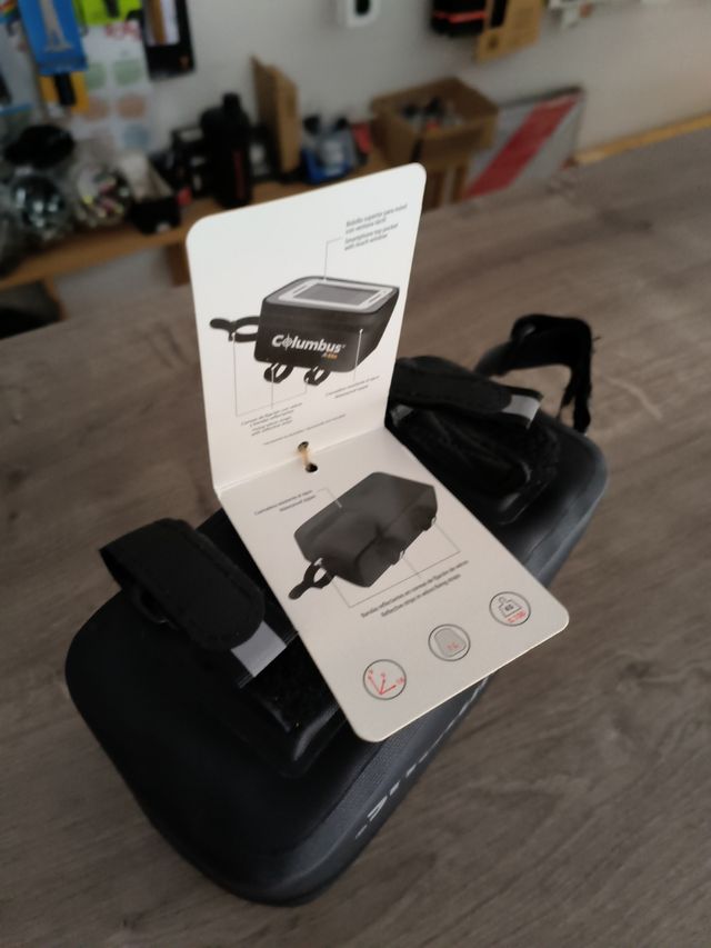 Bolsa para mòbil, tubo superior. Gravel.