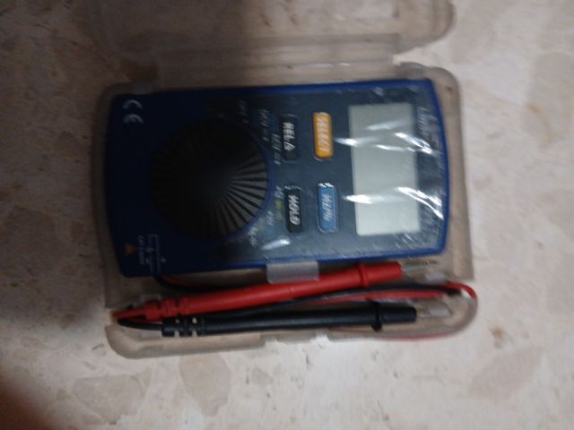 Multimetro testero limit 210