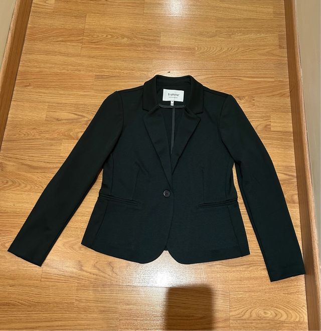 Americana entallada verde botella