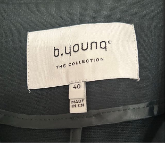 Americana entallada verde botella