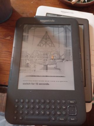 5 Kindle, non include l'Oasis