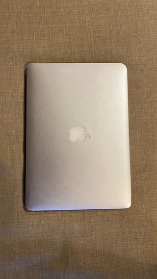 MacBook Air 13inch precio negociable