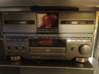 Stereo Sanyo dynamic bass SF5 