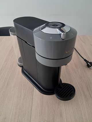 Cafetera Nespresso Vertuo Next