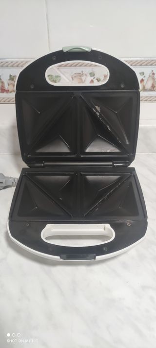 Sandwichera eléctrica