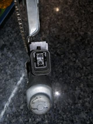 ELEVALUNAS DELANTERO IZQUIERDO OPEL MERIVA A 