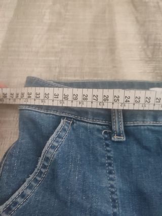 Pantalón tejano de mujer