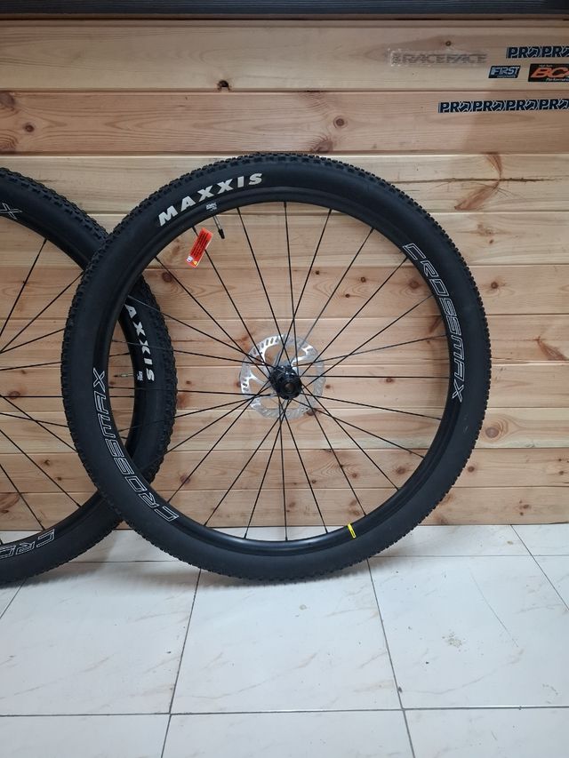 Llantas Mavic Cross Max