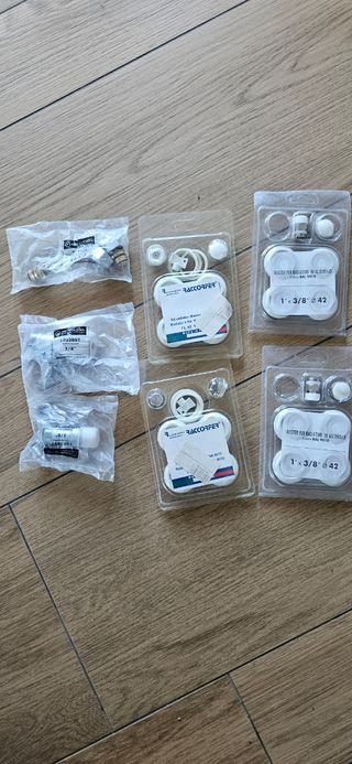 Accessori per termosifoni in alluminio