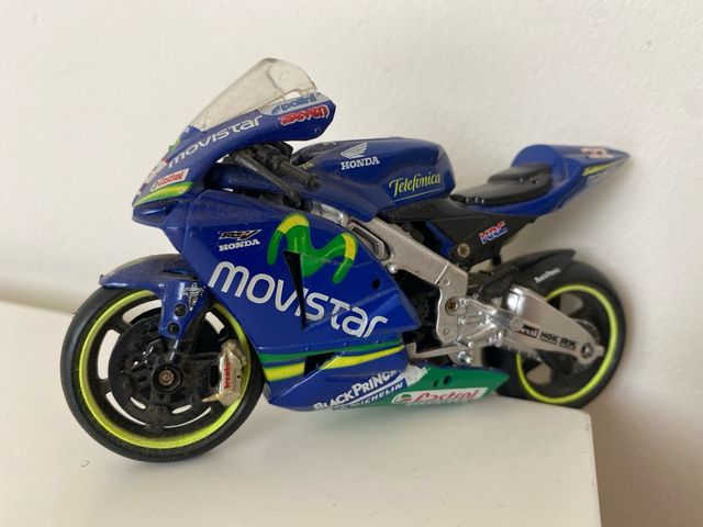 Honda RC211V Marco Melandri 2005