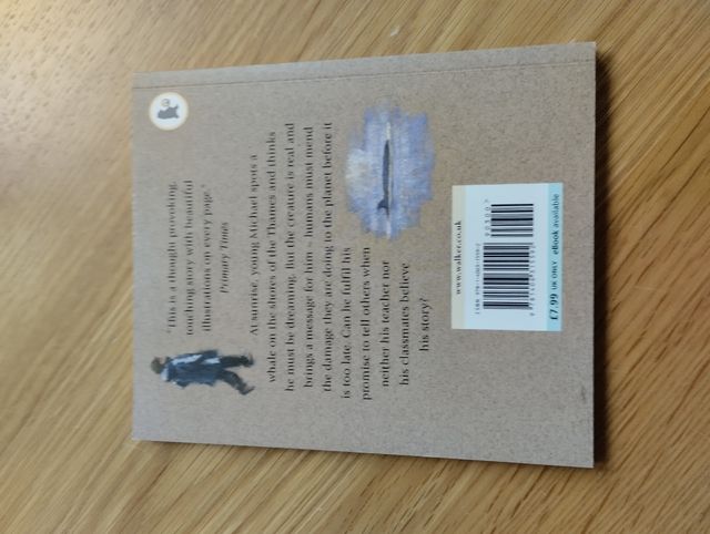 This morning I met a whale. Nivel B1.