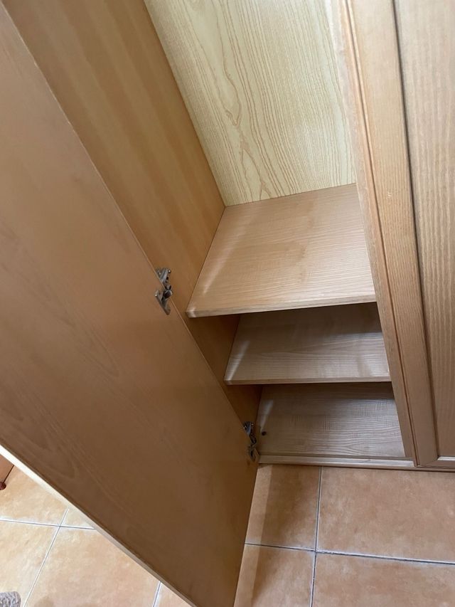 Habitacion juvenil en madera de fresno