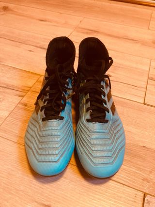Botas futbol Adidas Predator