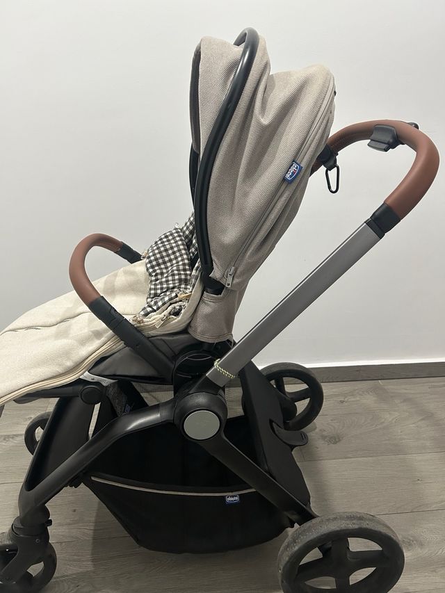 Cochecito dúo bebé