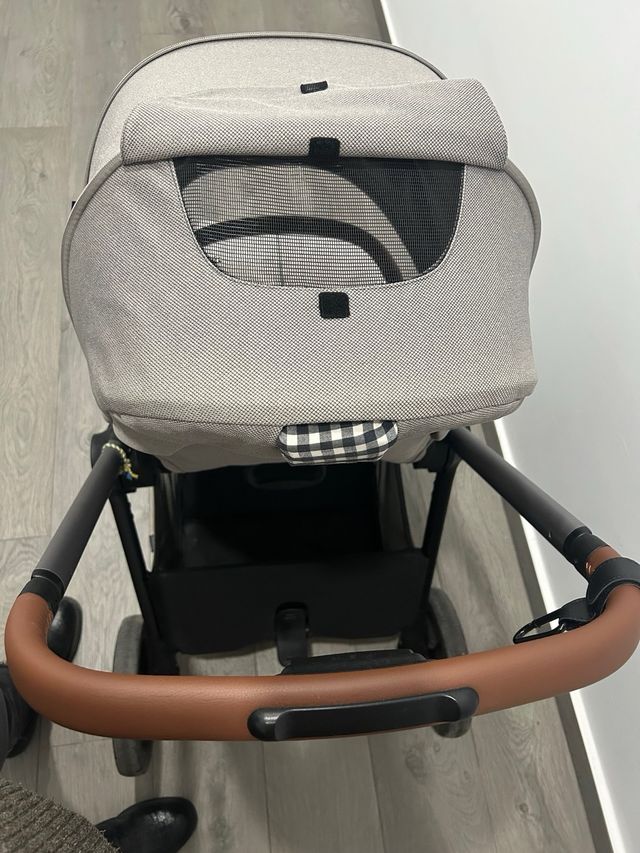 Cochecito dúo bebé