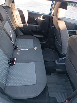 Ford Fiesta 2003