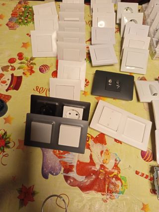 Enchufes pulsadores etc 