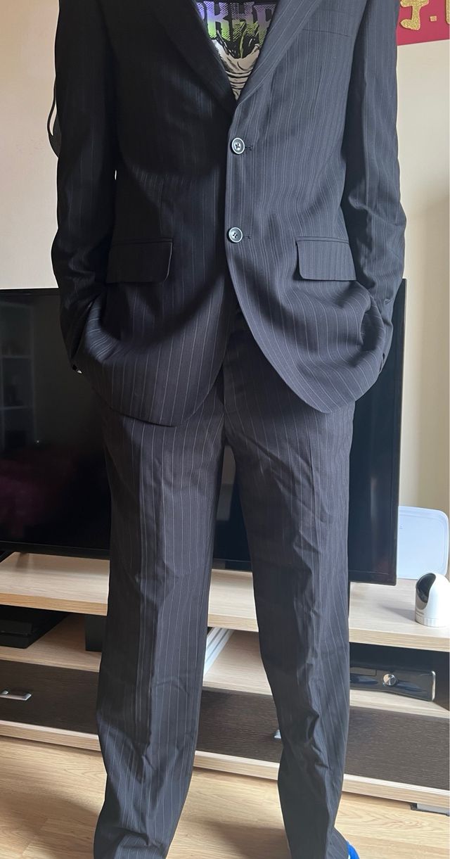 Traje raya diplomatica
solo envios