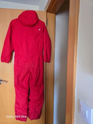 Mono de nieve o montaña 