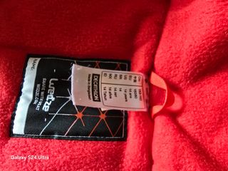 Mono de nieve o montaña 