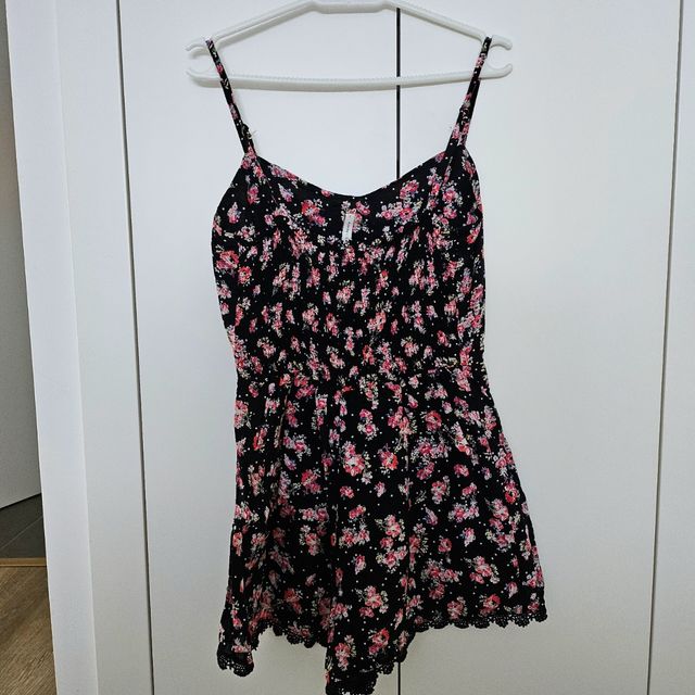 Mono pantalón corto