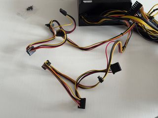 Fuente de alimentación Chieftec CPS-750S 750W
