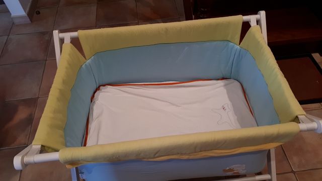 Minicuna madera Pierre  Cardin