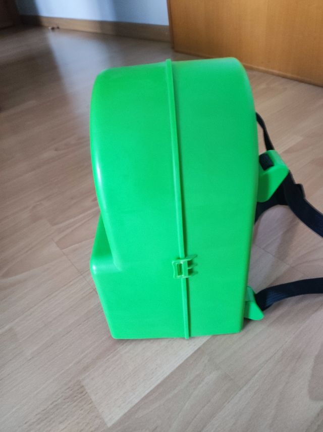Mochila Pokémon verde