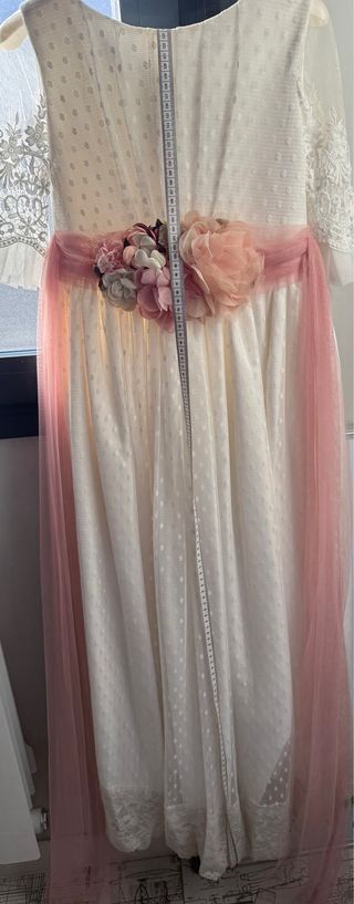 Vestido de comunion niña.