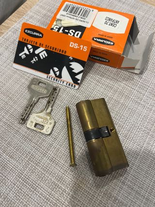 Cerradura antipanico para puerta