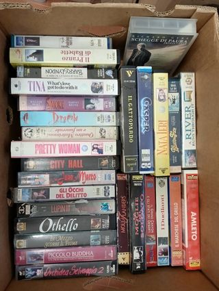 Lotto VHS vari titoli 