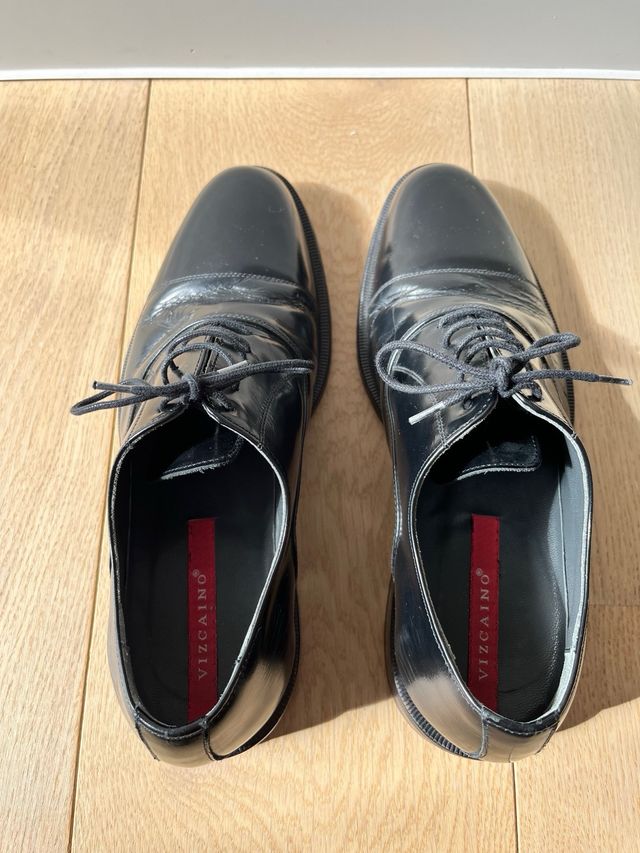 Sapatos de homem em pele Vizcaino