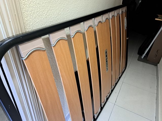 Somier de 105 cm por 184 cm