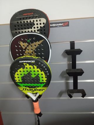 Expositor de palas de padel