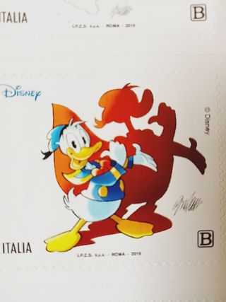 8 francobolli PAPERINO 85 anniversario 