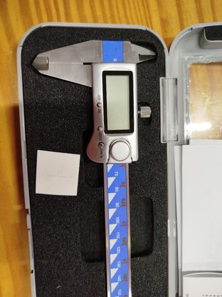 Calibre inox digital. Nuevo a estrenar