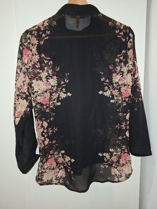 Camisa flores Bershka
