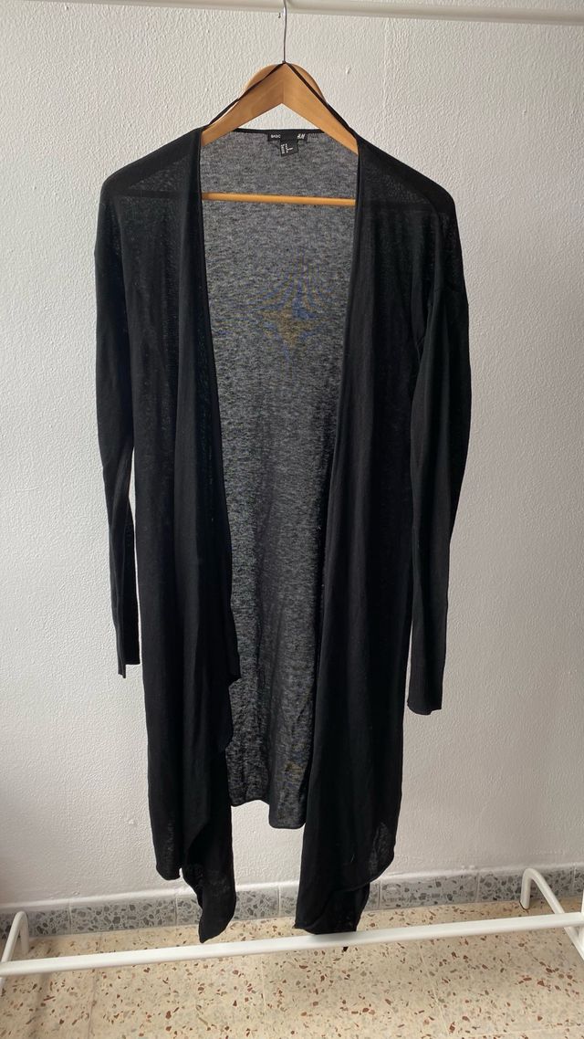 Chaqueta negra larga