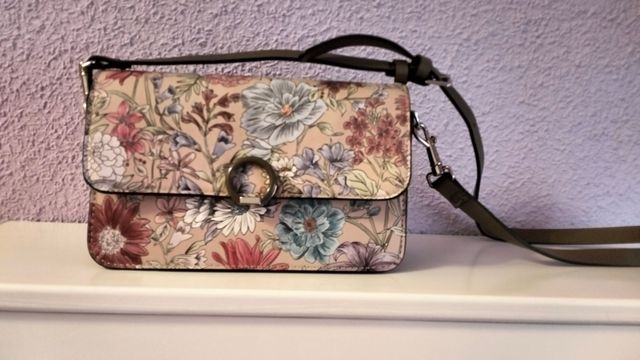 Bolso puestas varias fotos