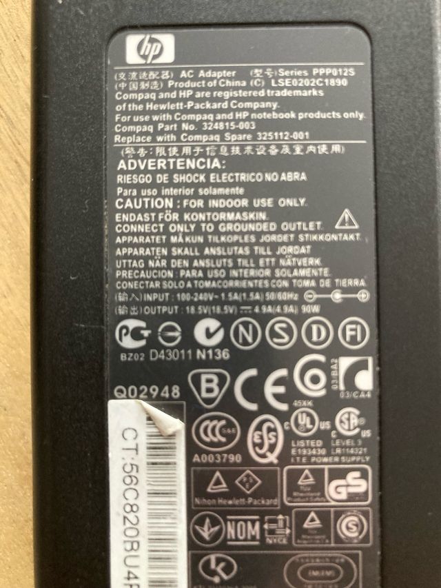 Cargador portatil HP