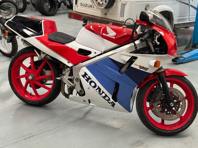 Honda VFR 400
