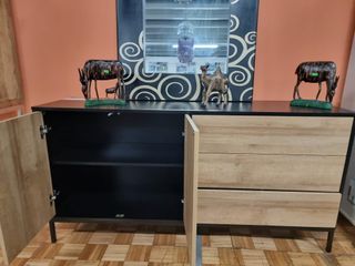 Linda cómoda MPC-8033 👀👀