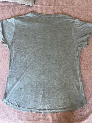 Camiseta Mujer Scalpers gris con calavera talla L