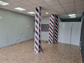 Alquilo local comercial, calle principal, 49 m2