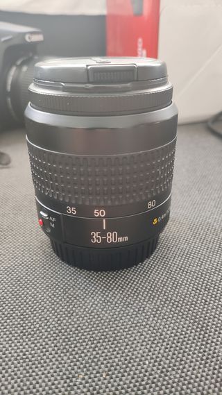 Pack cámara Canon 4000D