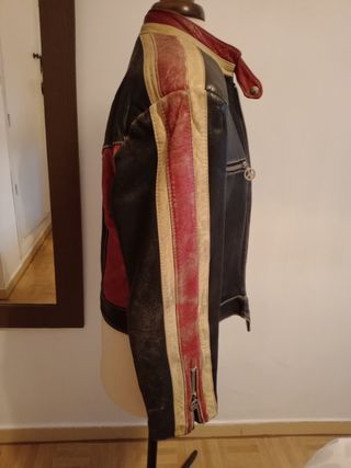 Cazadora estilo moto años 80