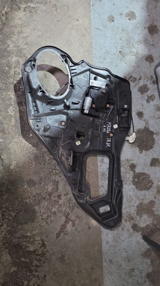 ELEVALUNAS TRASERO DERECHO MAZDA 6 2007