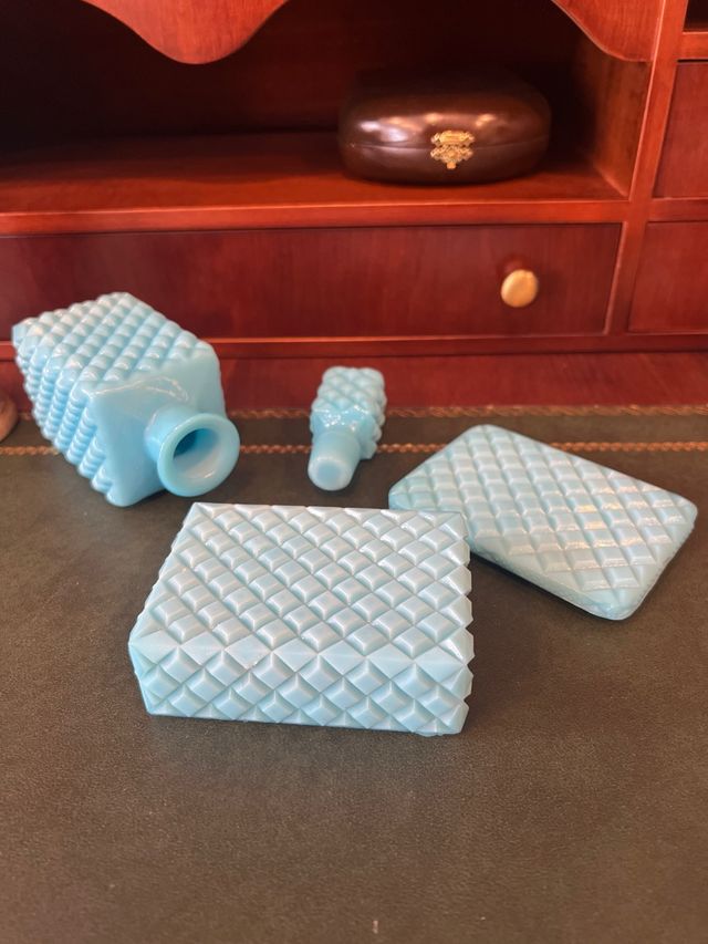 OPALINA AZUL / CONJUNTO TOCADOR