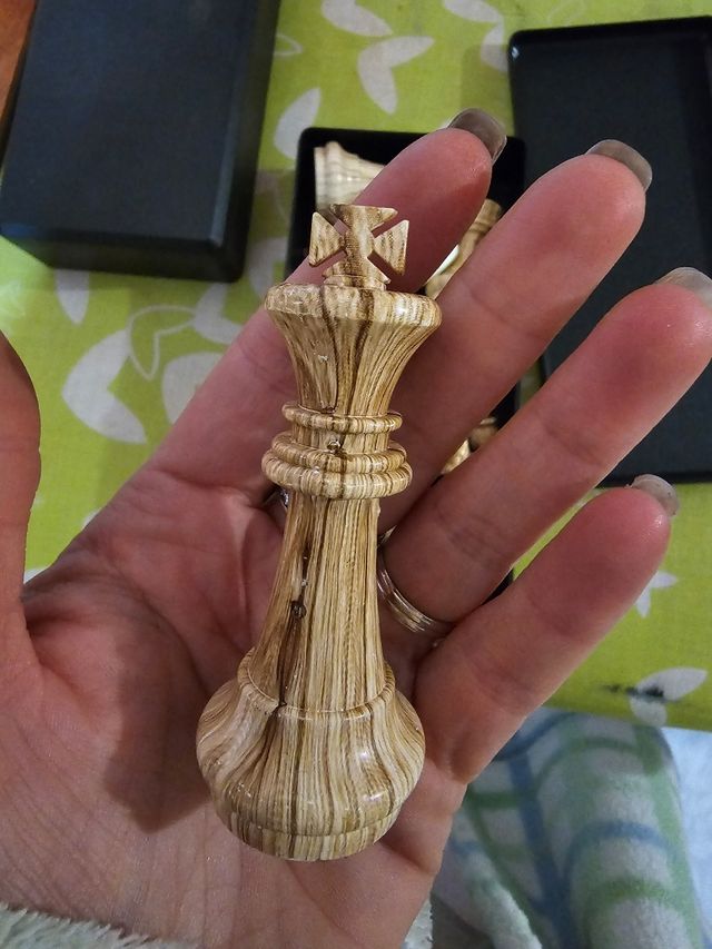 Juego de ajedrez y de damas