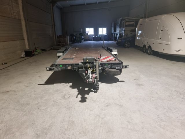 Remolque plataforma Mixto
Para carnet E